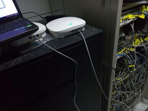 有人說通信工程專業(yè)搞電氣不如電氣自動化的學(xué)生,搞編程不如計(jì)算機(jī)專業(yè)的學(xué)生 它的地位比較尷尬 對么